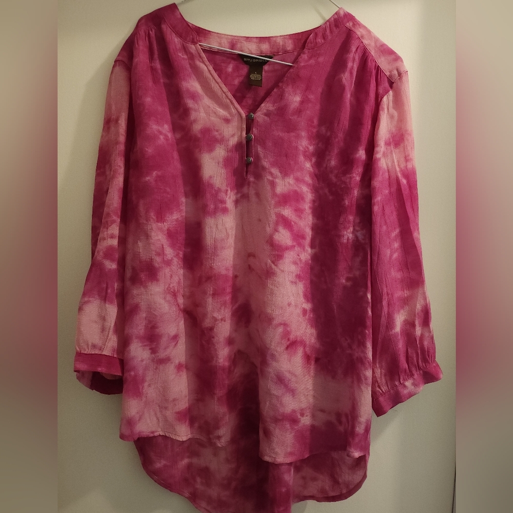 Bit and Bridle Tye Dye Tunic. Size L. Preloved